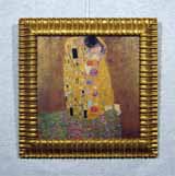 Постер «Поцелуй» 35,5х35,5
(рамка, стекло антиблик, оргалит, установка, накатка)
