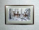 Вышивка «Олени» 21,5х46,2
(рамка деревянная, стекло антибликовое, оргалит, установка в раму, двойное паспарту, двойной вырез окна в паспарту, натяжка)
