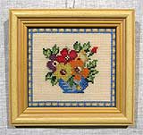 Вышивка «Букет цветов» 10,5х11,6
(рамка деревянная, стекло антибликовое, оргалит, установка работы в раму, натяжка вышивки)
